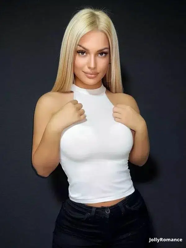 Nada Profile image 1