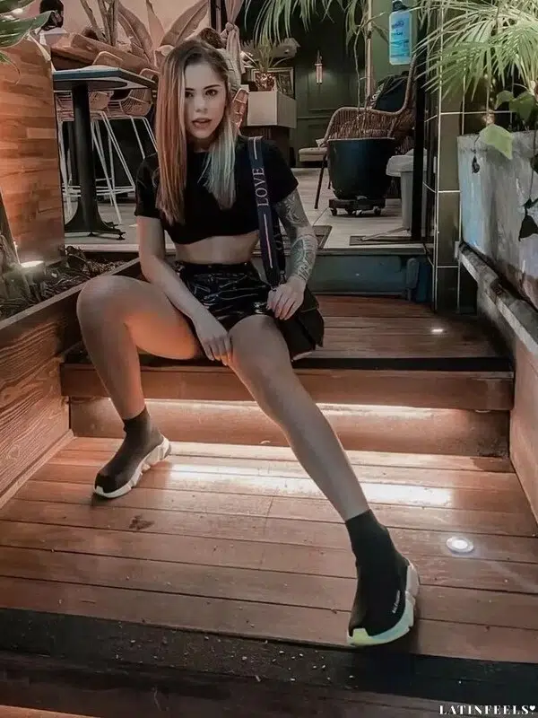 Juliana Profile image 4