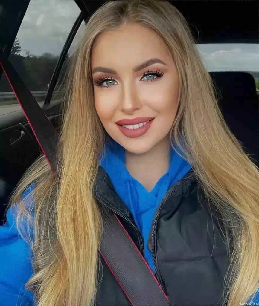 Alina Profile image 3