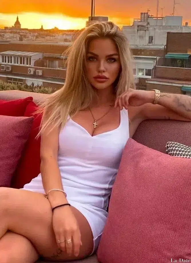 Yulia Profile image 4