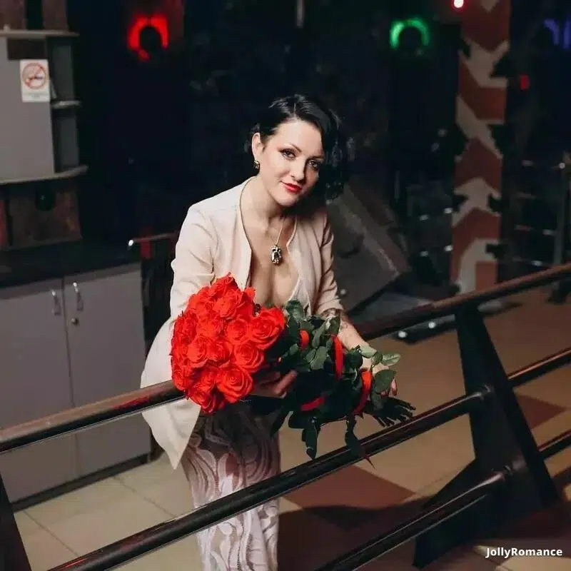Yuliya Profile image 4