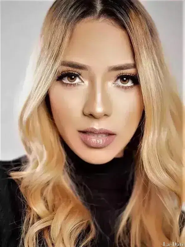 Mariana Profile image 1