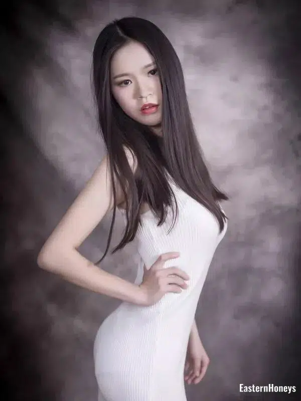 Wu Juan Profile image 3