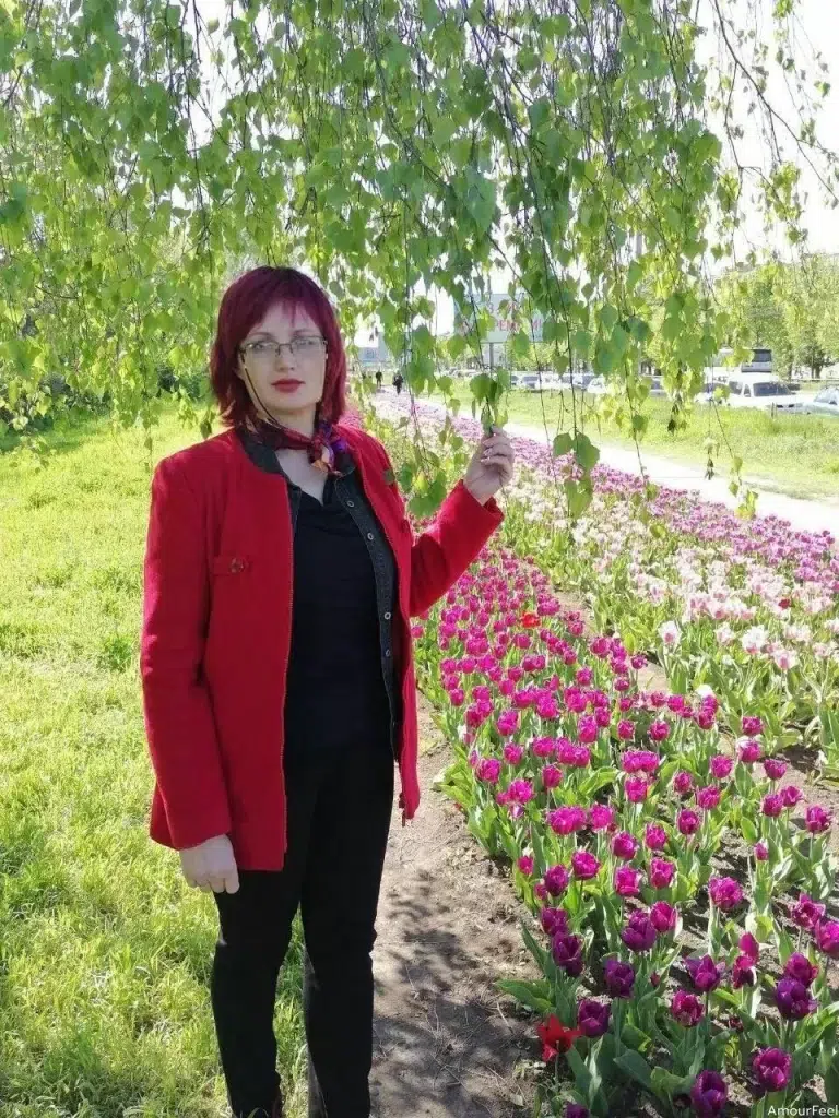 Krystyna Profile image 4