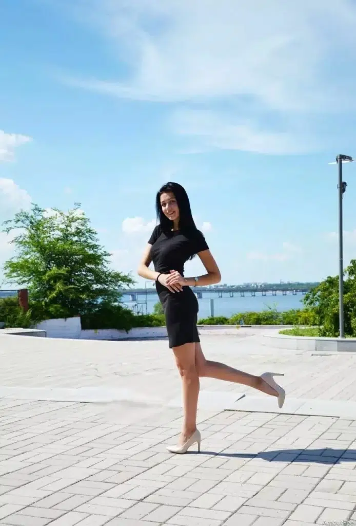 Lesia Profile image 2
