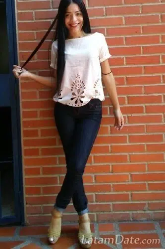 Vanessa Profile image 1