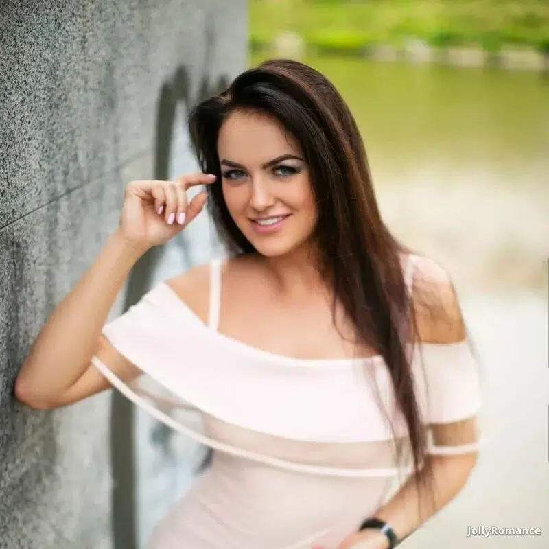 Hanna Profile image 2