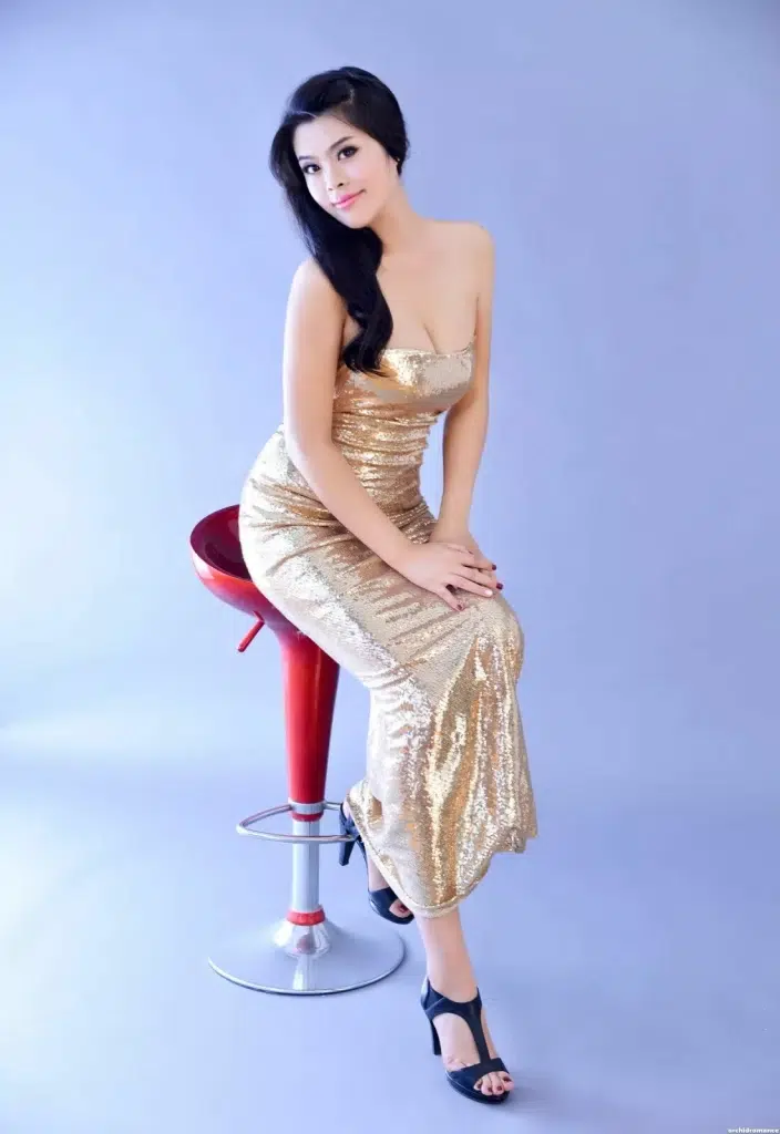 Many Profile image 4