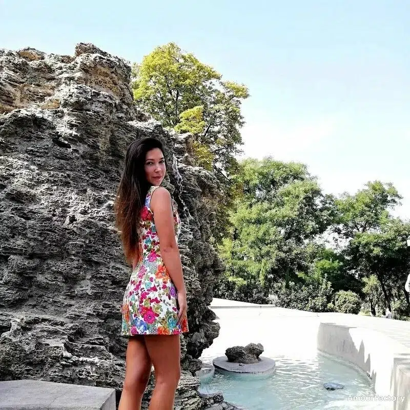 Galina Profile image 4