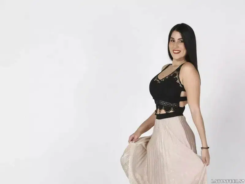 Angelica Profile image 2
