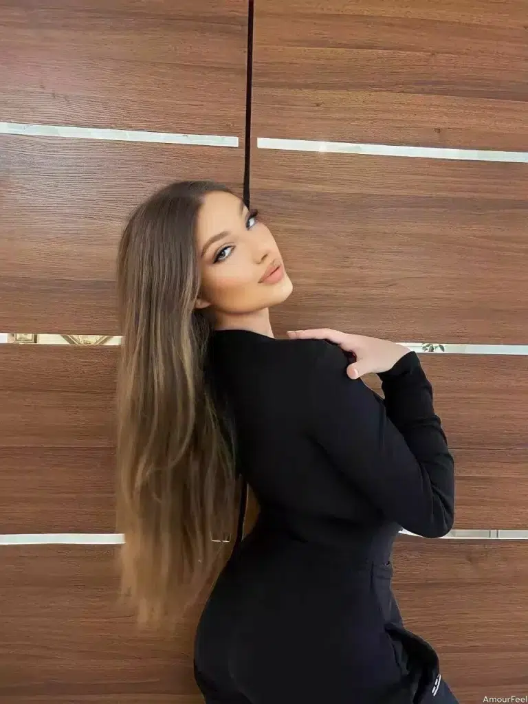 Olga Profile image 1