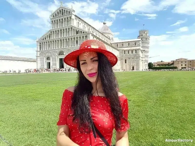 Melisa Profile image 3