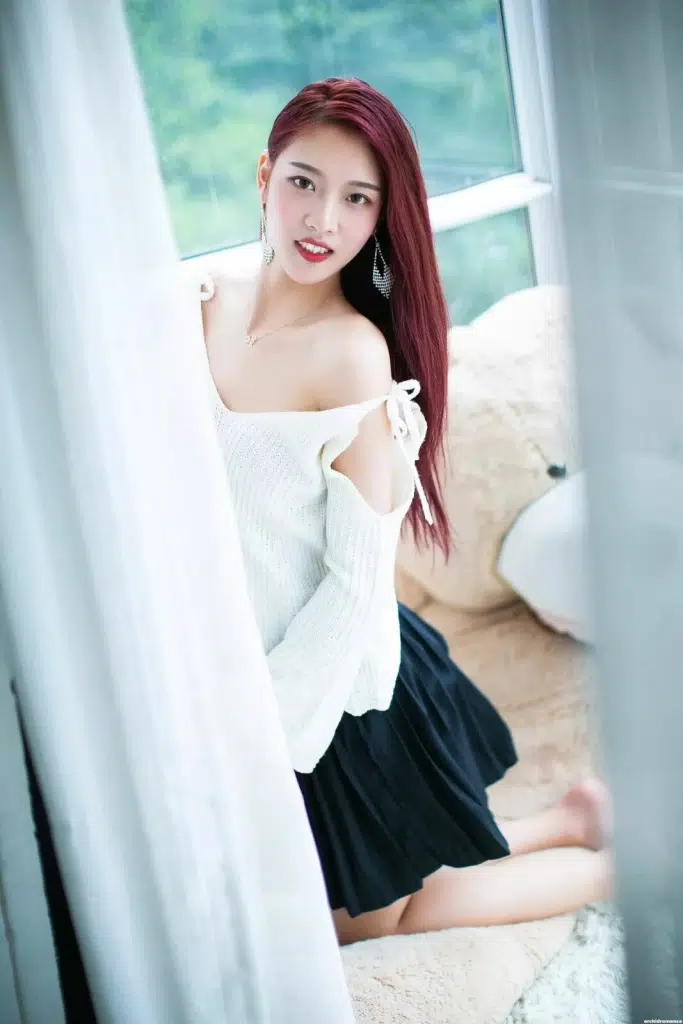 XueHui Profile image 3