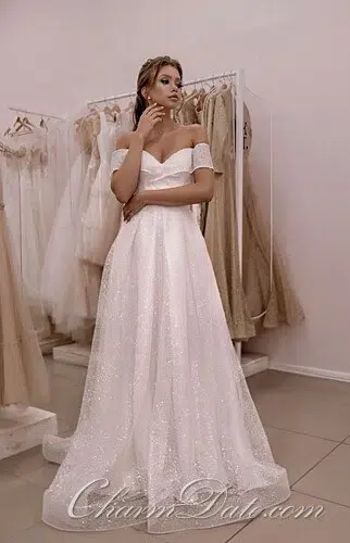 Yuliya Profile image 2