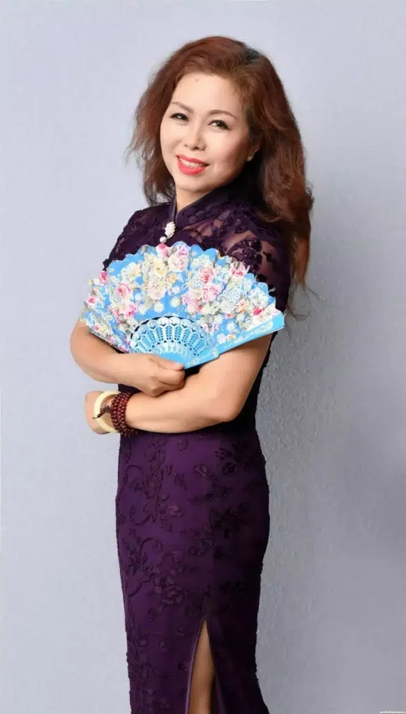 Lili Profile image 3